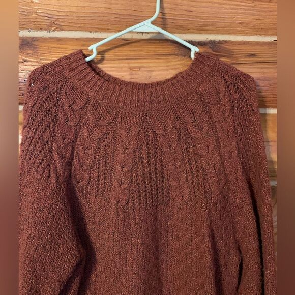 American Eagle Crewneck Dolman Sleeve Sweater Size Medium - Picture 2 of 10